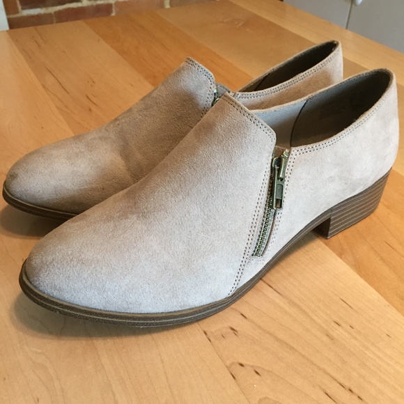 dara double zip shootie